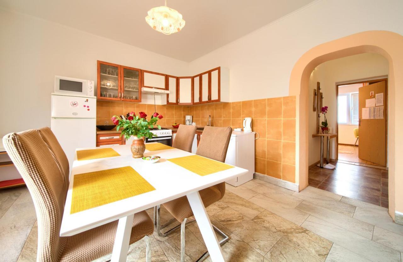 Apartmani Sabina ฟูชิเน ภายนอก รูปภาพ